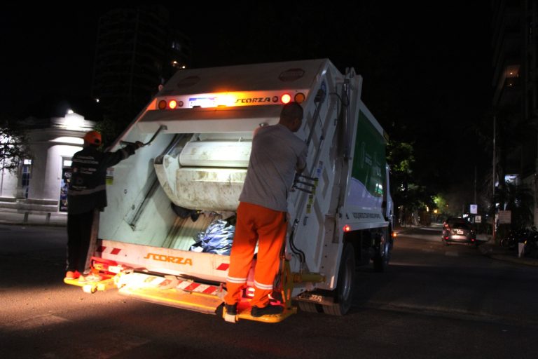 La Municipalidad de Resistencia continúa la recolección de residuos con camiones propios