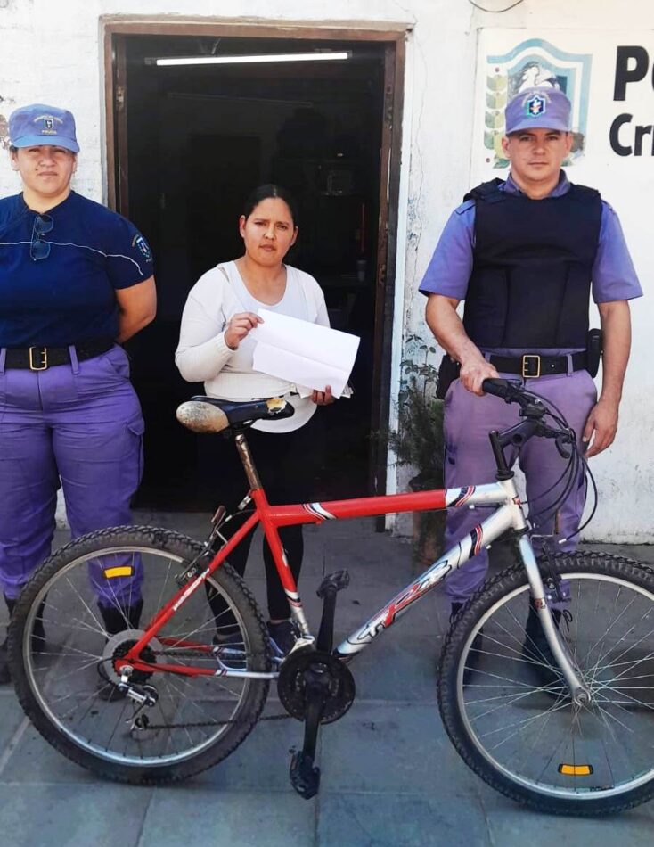 Bicicleta volvió a su dueña gracias a los agentes
